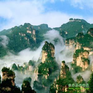 【長沙往返線路1】張家界、鳳凰古城、天子山、黃龍洞三晚四日游