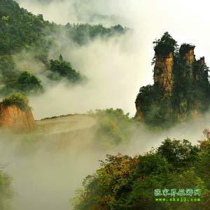 【喜樂拼團(tuán)線路】張家界、寶峰湖、天門山、天子山、猛洞河漂流三晚四日游